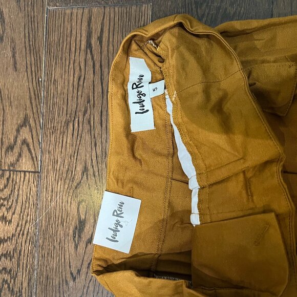 pants - Picture 2 of 2